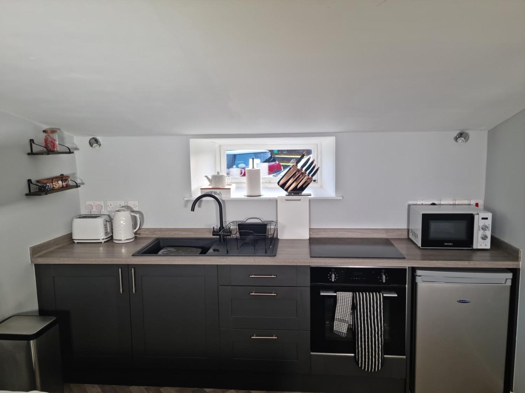 Flamingos Nest Oxford Countryside Apartment Oxford - Bicester Village - Blenheim Palace - Wifi- Free Parking ภายนอก รูปภาพ